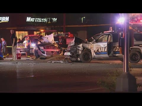 2 killed, officer hurt in Plainfield crash