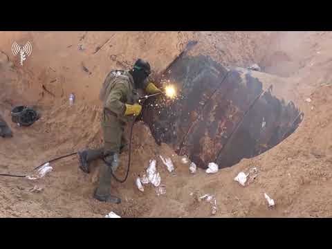 Israel exposes large tunnel inside Gaza close to main crossing over shared border