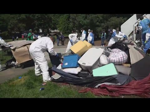 DC Officials clear out homeless encampments in Foggy Bottom