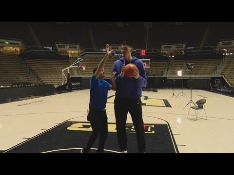 Dave Calabro speaks with Purdue star Zach Edey