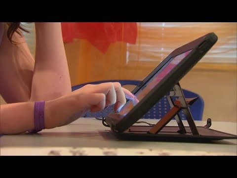 Here's how you can reconnect with your social circle to avoid loneliness