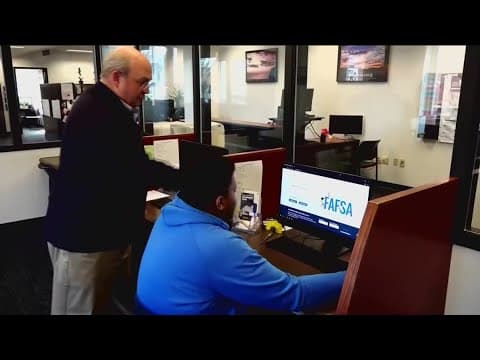 Fewer students are applying to FAFSA as deportation fears loom