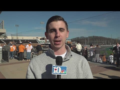 Vol baseball begins season hosting Hofstra