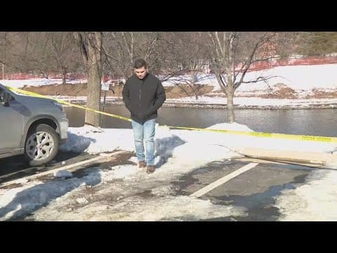 2 men dead after being pulled from submerged car in Chantilly pond