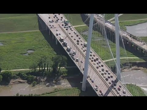 Country singer and local rapper shut down a major bridge to film a music video