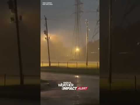 Power outages reached more than 1 million in the #Houston area due to Beryl #shorts #weather