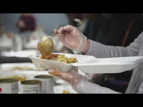 Mozel Sanders Thanksgiving Day Dinner sends thousands of meals to Hoosiers | LIVE