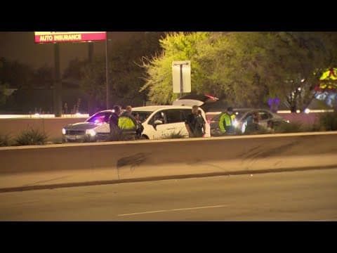 Crash shuts down U.S. 75 in Dallas overnight