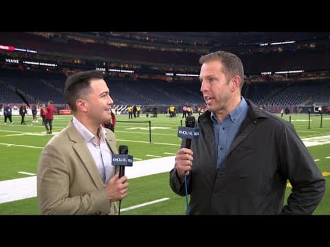 Texans win 32-12 in opening playoff game against the Chargers