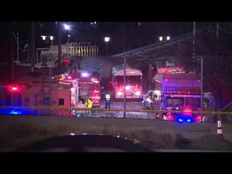 Former American Airlines pilot shares insights on the fatal mid-air collision near DCA