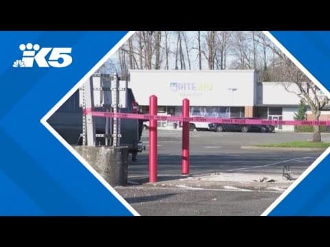 Suspects use stolen excavator to steal ATM, Puyallup police say