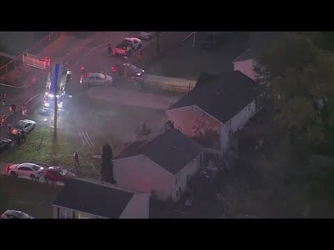 Firefighters battle blaze in Beltsville