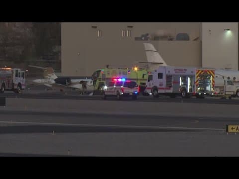 1 dead after crash between jets at Scottsdale airport