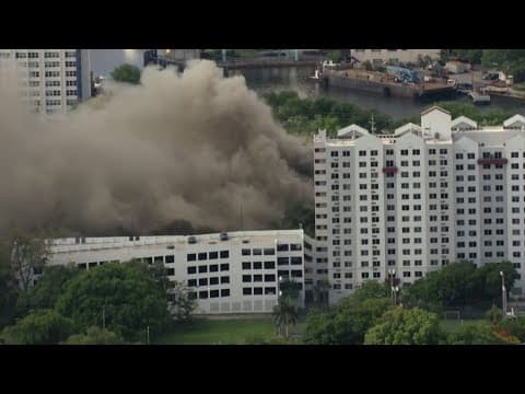VIDEO: Large fire engulfs Miami apartment building