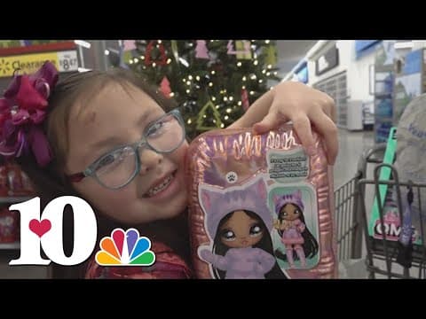 Oak Ridge basketball takes underprivileged children shopping during the holidays