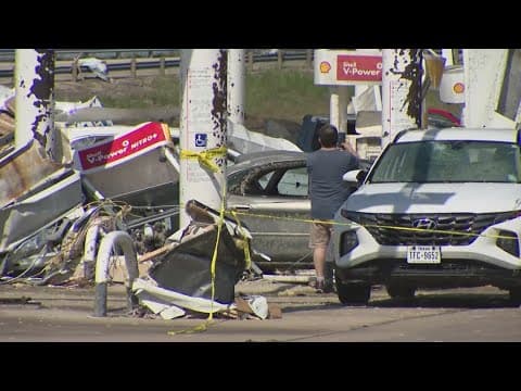 Destructive tornadoes hit Texas