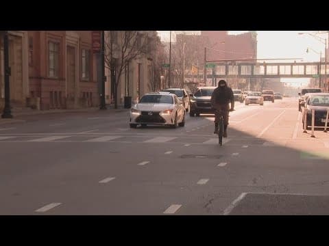 Group pushes for short term changes to improve biker, pedestrian safety in Columbus