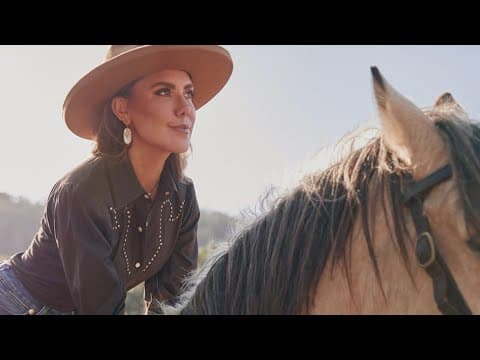 Kendra Scott expands Yellow Rose brand, embracing Texas chic