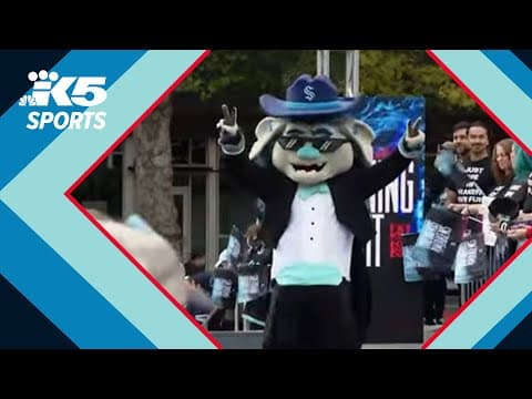 Kraken fans celebrate season home opener