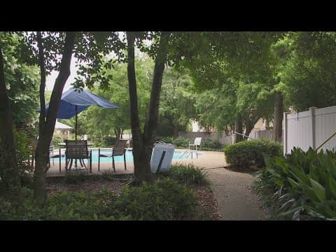 Two toddlers drown in Metairie apartment swimming pool