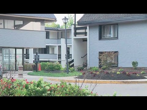 Police: Young boy dies after drowning in northeast Columbus apartment pool