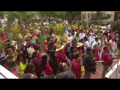 Religious leaders congregate on eve of Palm Sunday to pray for elderly, migrants