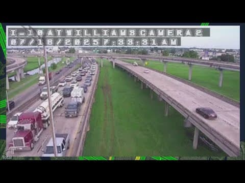 Crash on I-10 EB in Kenner causes traffic delays