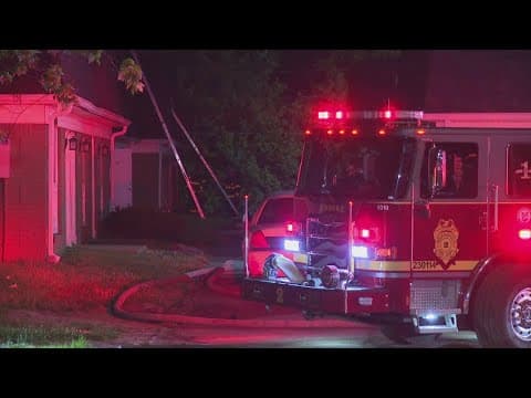 IFD investigating early-morning apartment fire on Indy's east side