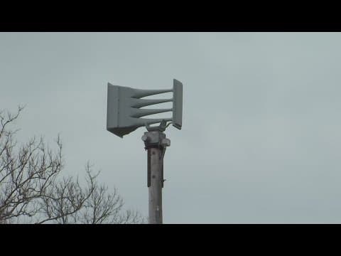 How long do tornado sirens last during a warning?