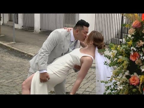 Couple joins in 'hole-y matrimony' at Felicity Street pothole