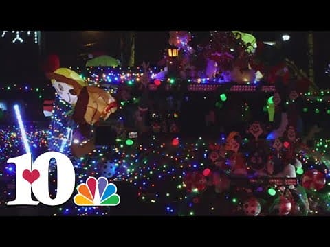 Gatlinburg hosts annual Christmas parade