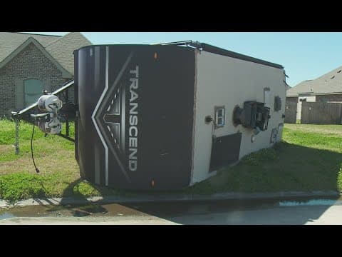 Two tornadoes touch down in Louisiana, bringing 90 MPH winds