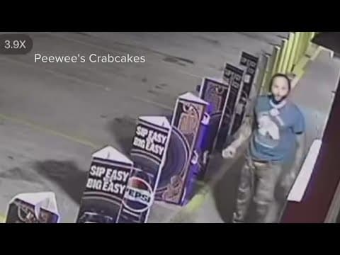 Man Caught on Camera Smashing Windows at New Orleans Restaurant