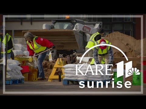 Stillwater prepares for flooding on the St. Croix