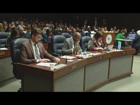 Pivotal meeting reviews HR policies in Indianapolis as investigation of Mayor Hogsett continues