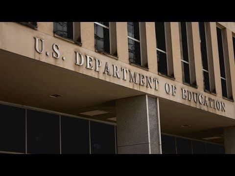 FAFSA applications open for college students looking for federal student aid