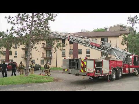 4 rescued from fire at east Columbus apartment