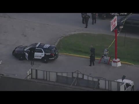 FBI: Agent shoots woman who threatened him with machete in southwest Houston