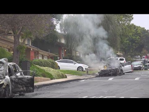 Victims identified in San Diego plane crash, runway lighting issues revealed