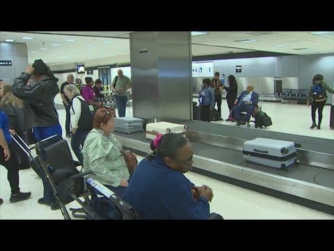 Thanksgiving travel to set records at Houston airports