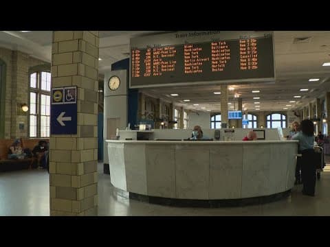 Amtrak passengers get stuck in tunnel outside Baltimore with no AC during heat wave