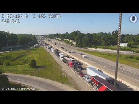 1 person killed in crash on I-65 in south Indianapolis