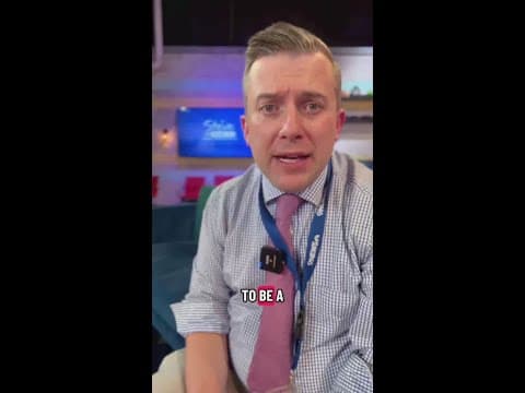 Man convicted of pretending to be plastic surgeon may be practicing again