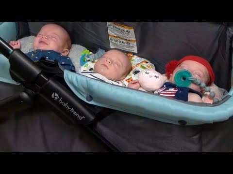 2 sets of triplets – with the same last name – delivered by the same doctor