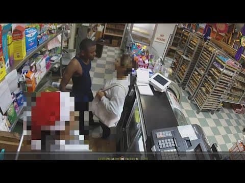 Woman fights off robber attempting to steal purse filled with money for Christmas gifts