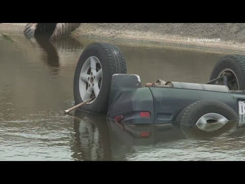 Bystanders rescue 2 people after car crashes into canal