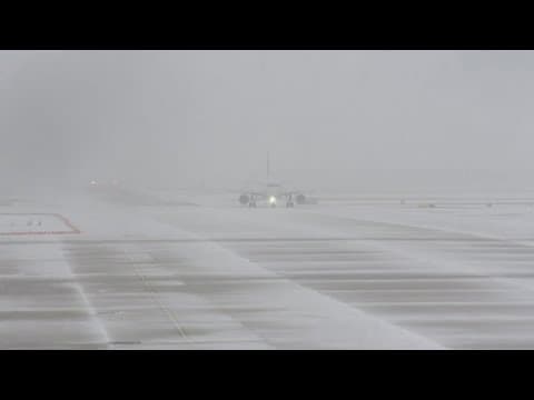 Winter storms cancels flights in Dallas