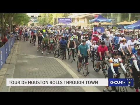 Tour de Houston rolls through the city