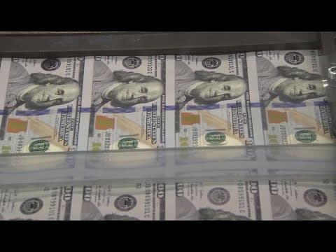 Federal workers to see a smaller check and their last on payday due to the government shutdown