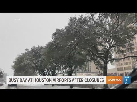 Winter weather moves through Houston, closing businesses, airport